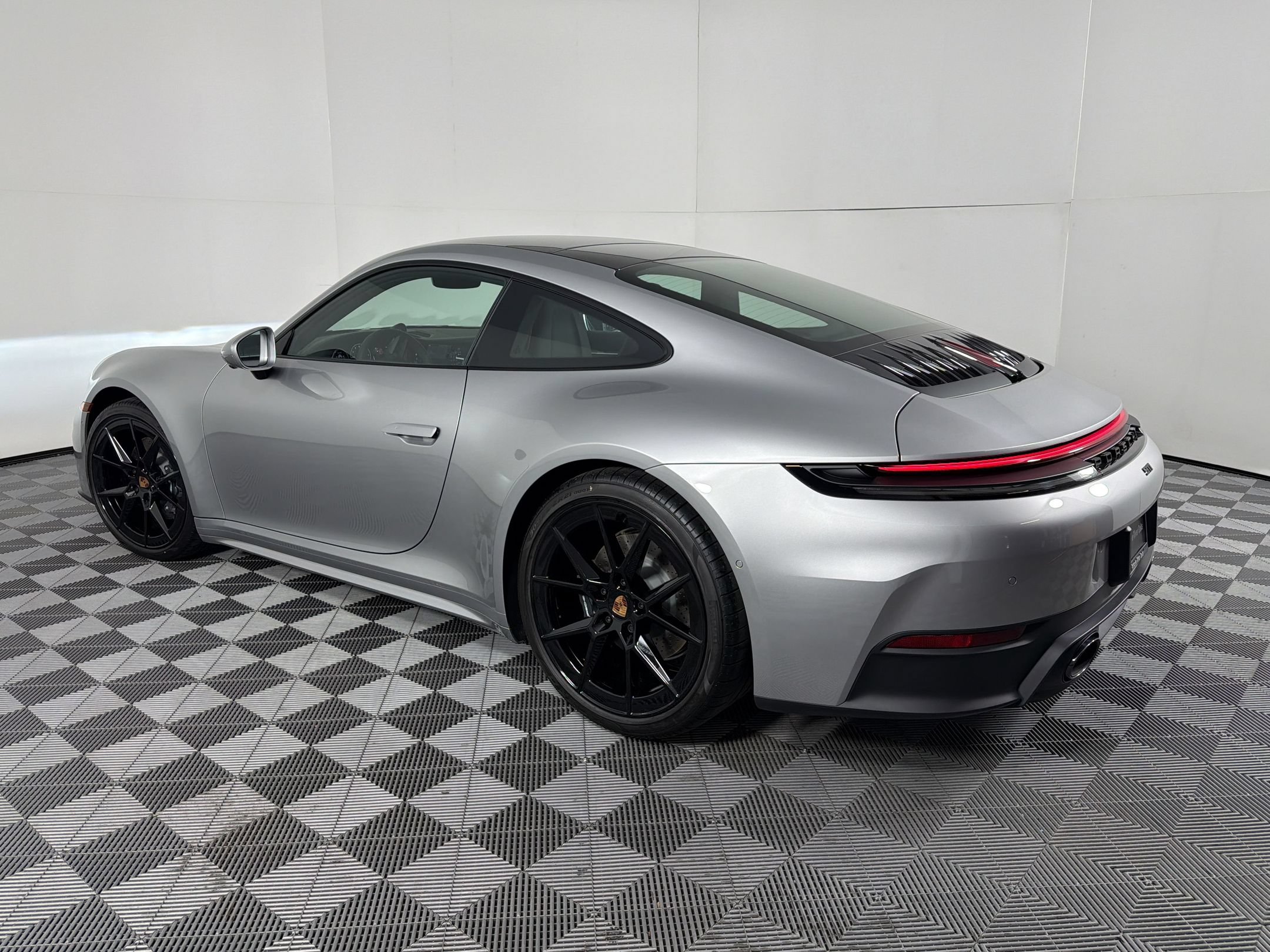 New 2026 Porsche 911 Carrera RWD image 3