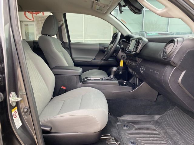Used 2020 Toyota Tacoma SR image 14