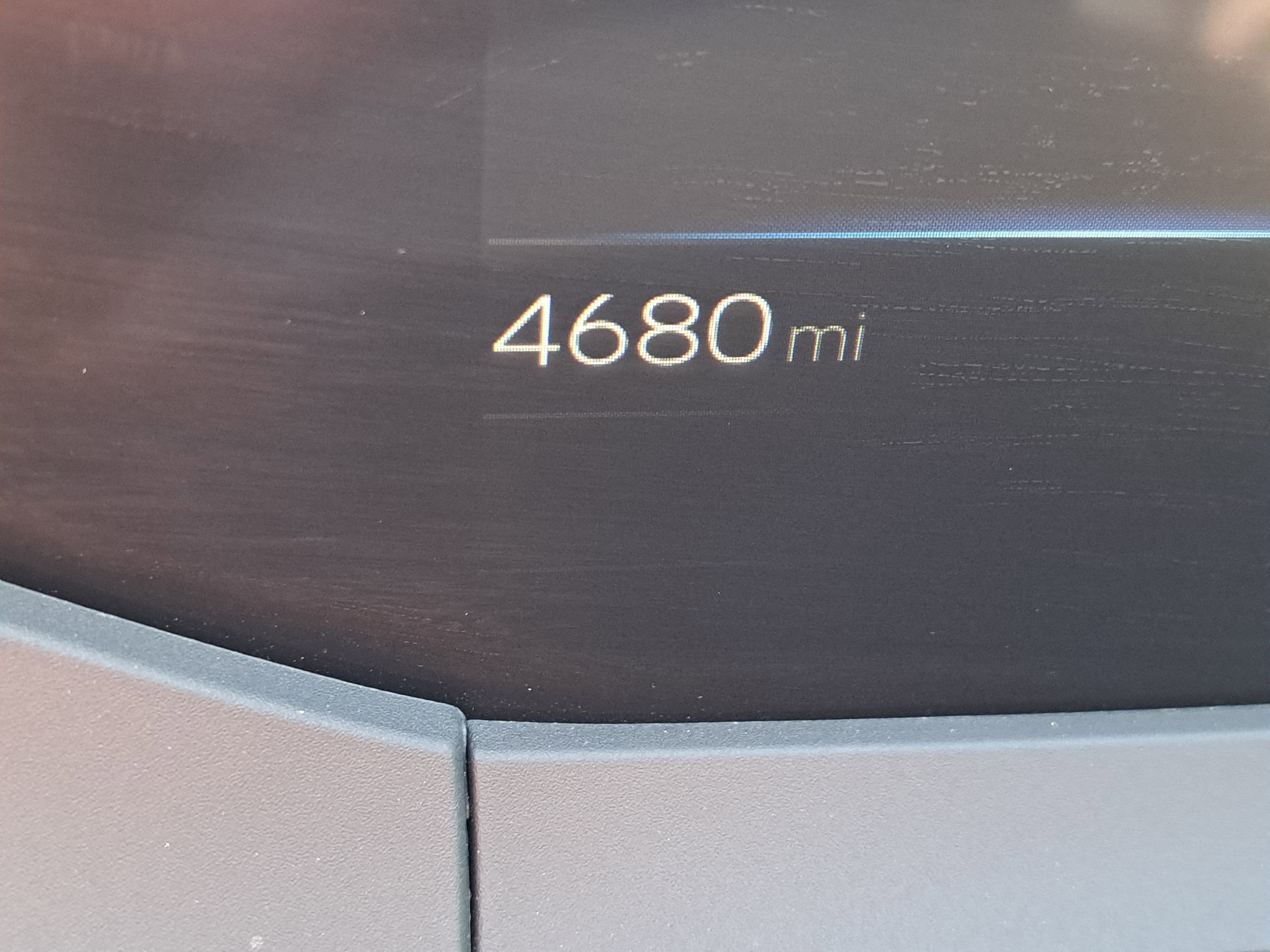 Used 2025 Toyota Prius LE FWD image 26