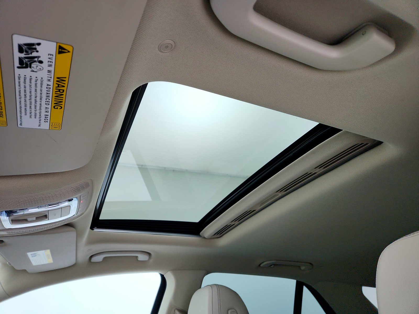 Certified 2024 Mercedes-Benz GLE 350 4MATIC image 9