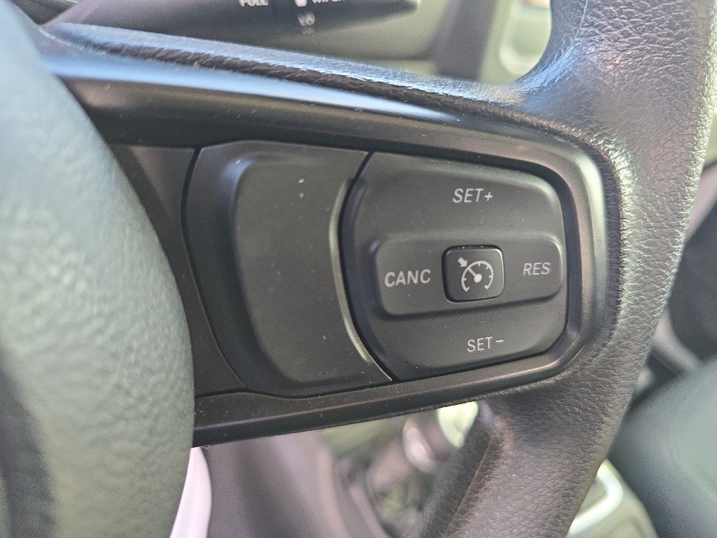 Used 2022 Jeep Gladiator Sport image 20