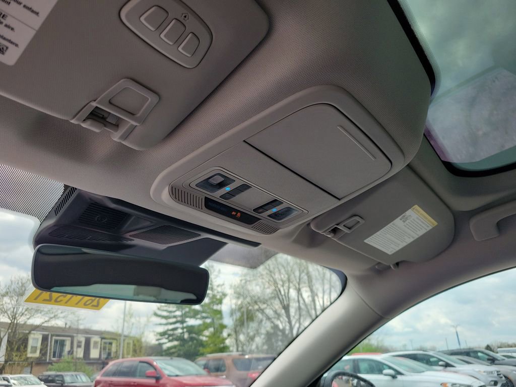 New 2026 Ford Mustang Mach-E Premium w/ Sport Appearance Package AWD/4WD image 30