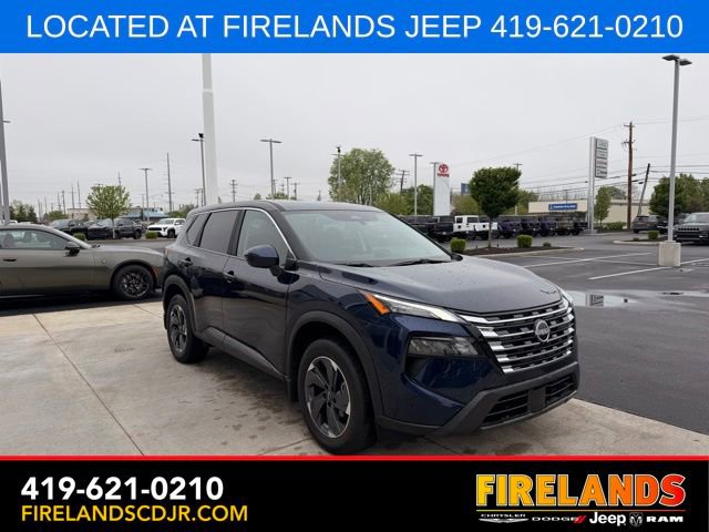 Used 2025 Nissan Rogue SV FWD image 15