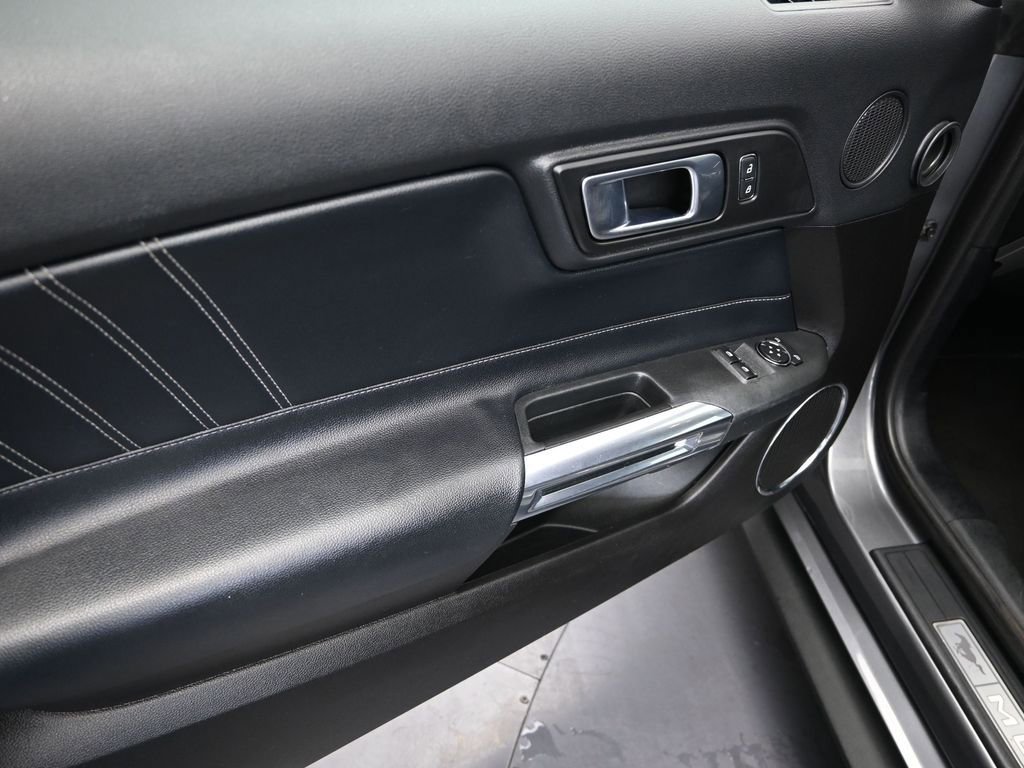 Used 2021 Ford Mustang Premium RWD image 11