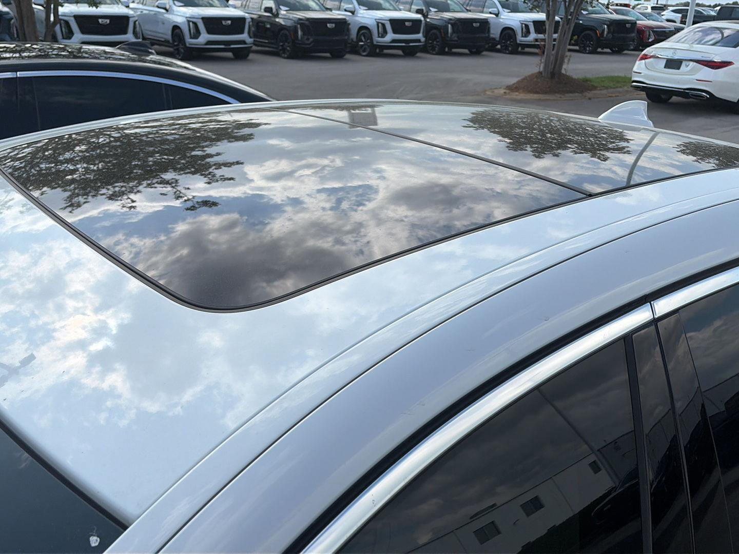 Used 2018 BMW 740i xDrive AWD/4WD image 6