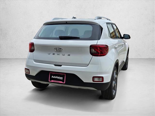 New 2026 Hyundai Venue SEL FWD image 2