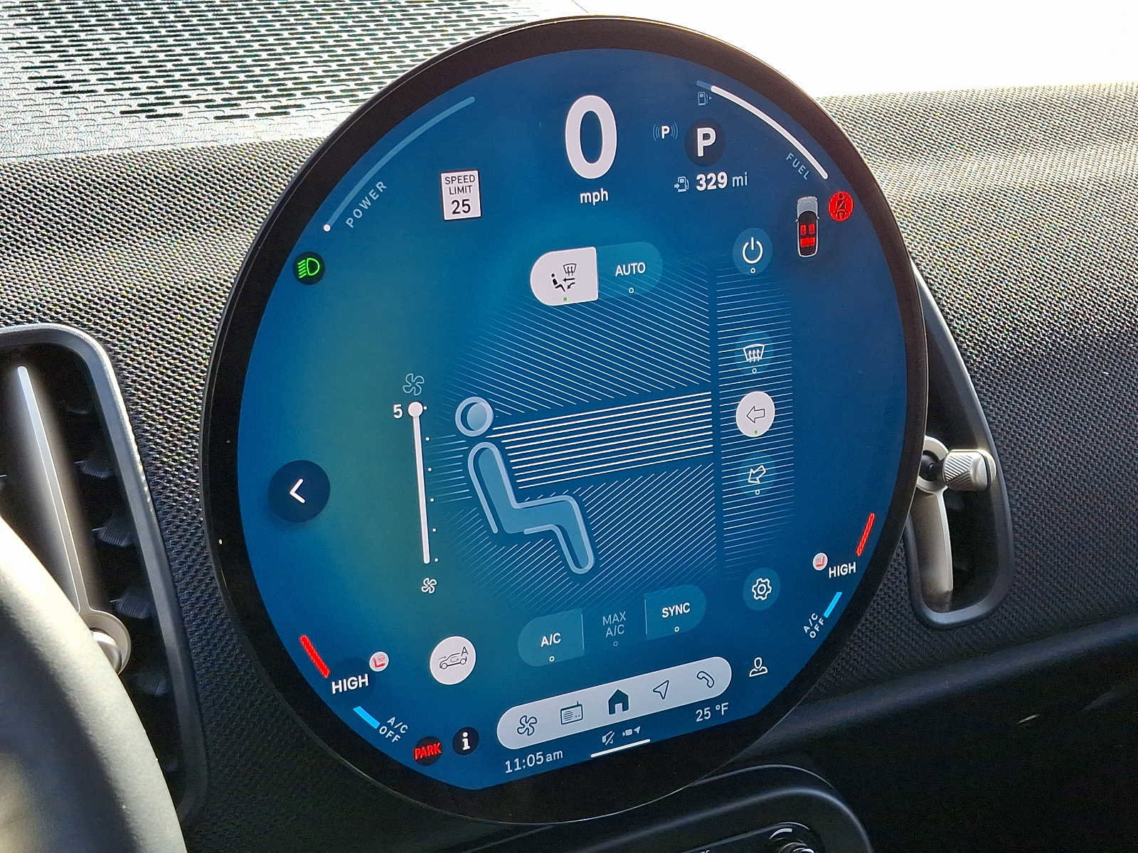 Used 2025 MINI Cooper Countryman S w/ Comfort Package Max image 16