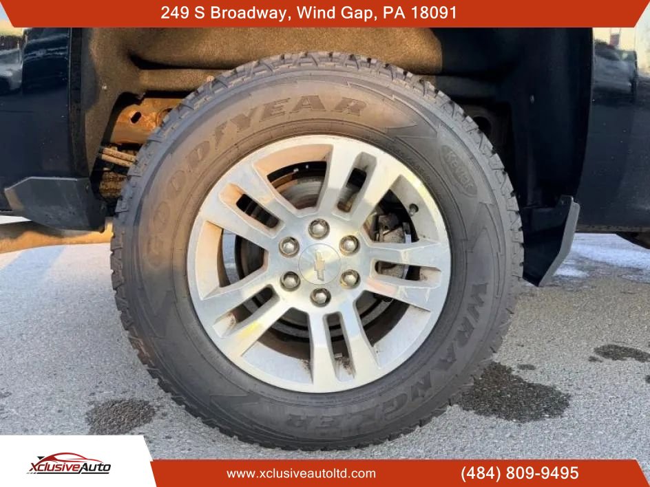Used 2017 Chevrolet Silverado 1500 LT w/ All Star Edition AWD/4WD image 24