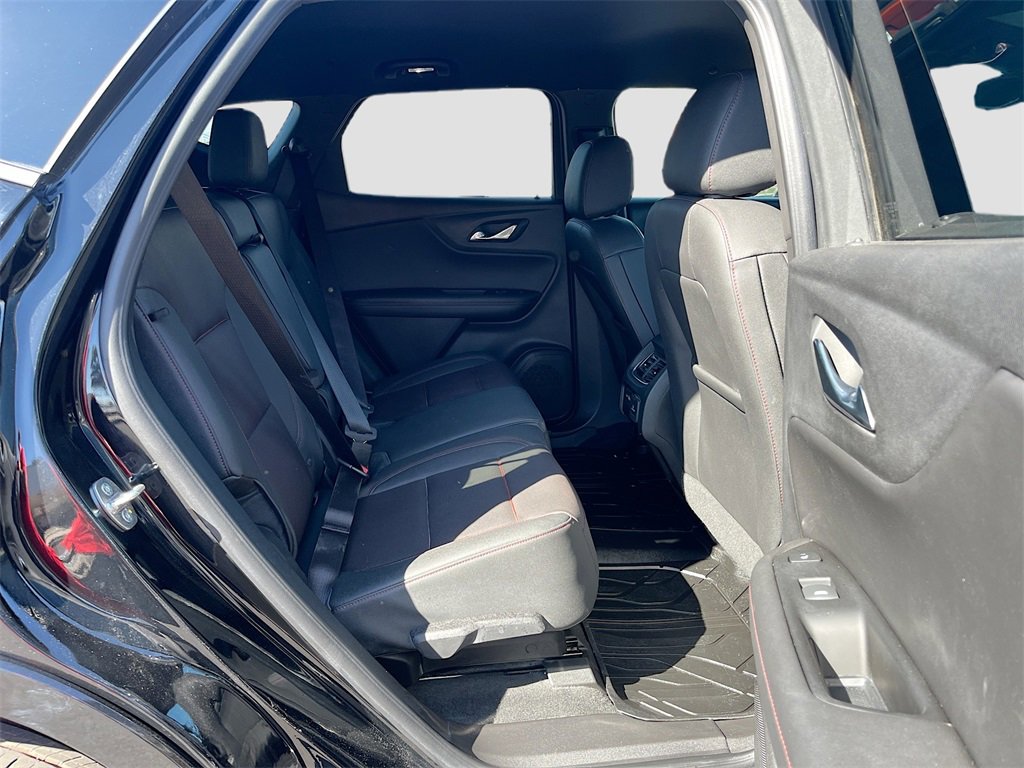 Used 2023 Chevrolet Blazer RS w/ Enhanced Convenience Package image 28