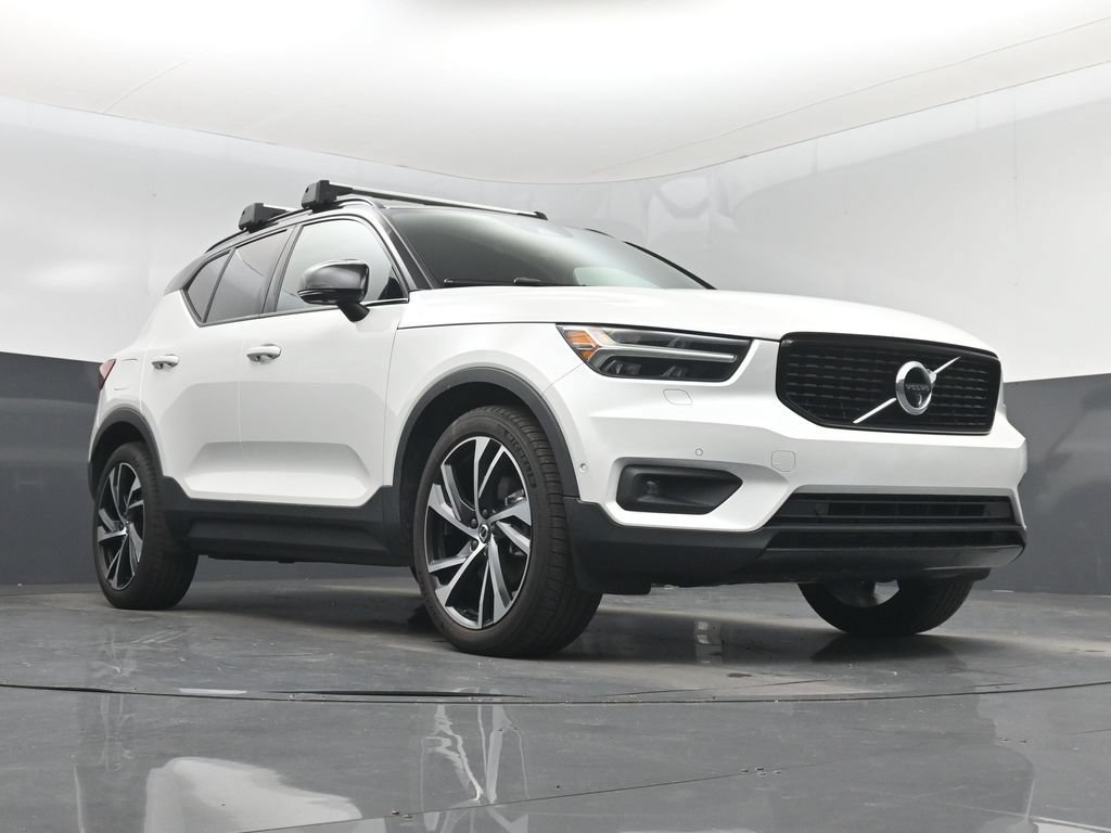 Used 2022 Volvo XC40 T5 R-Design AWD/4WD image 32