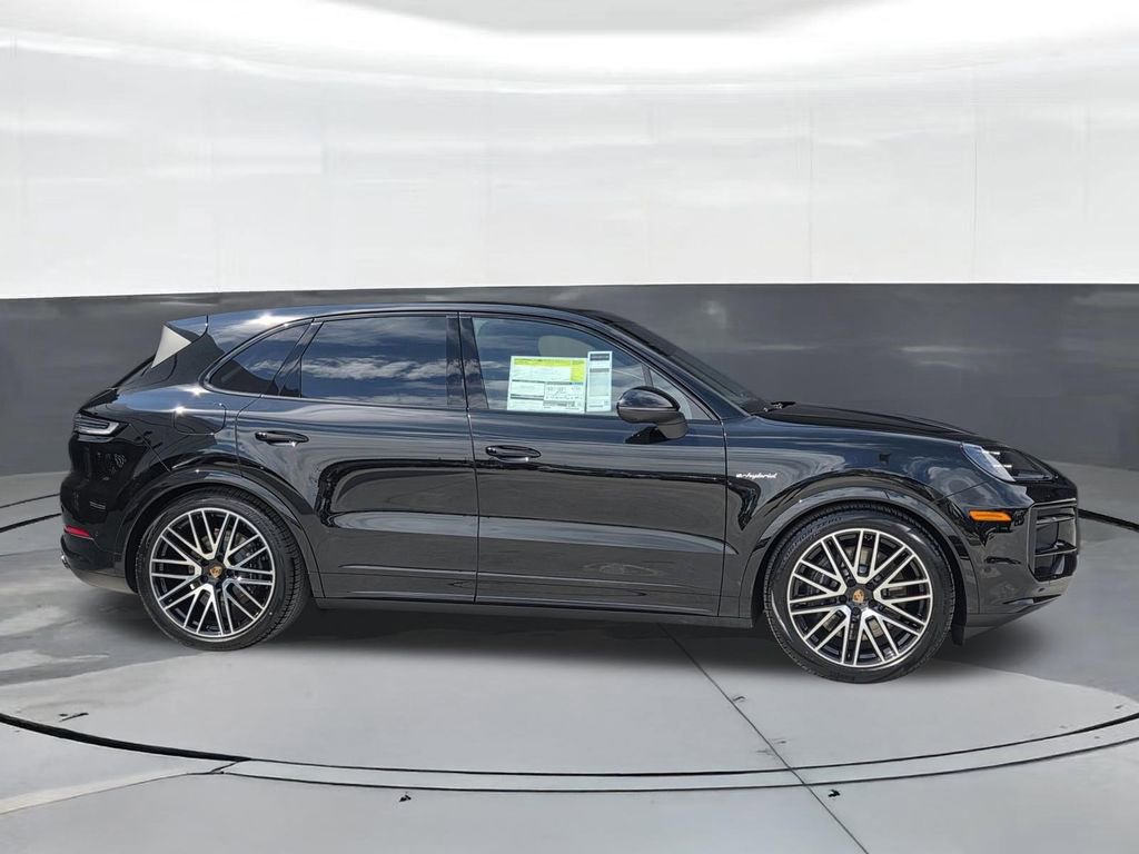 New 2026 Porsche Cayenne E-Hybrid AWD/4WD image 7
