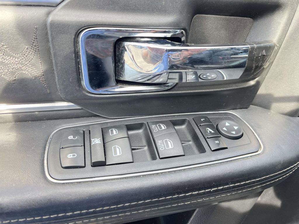 Used 2016 RAM 2500 Limited image 13