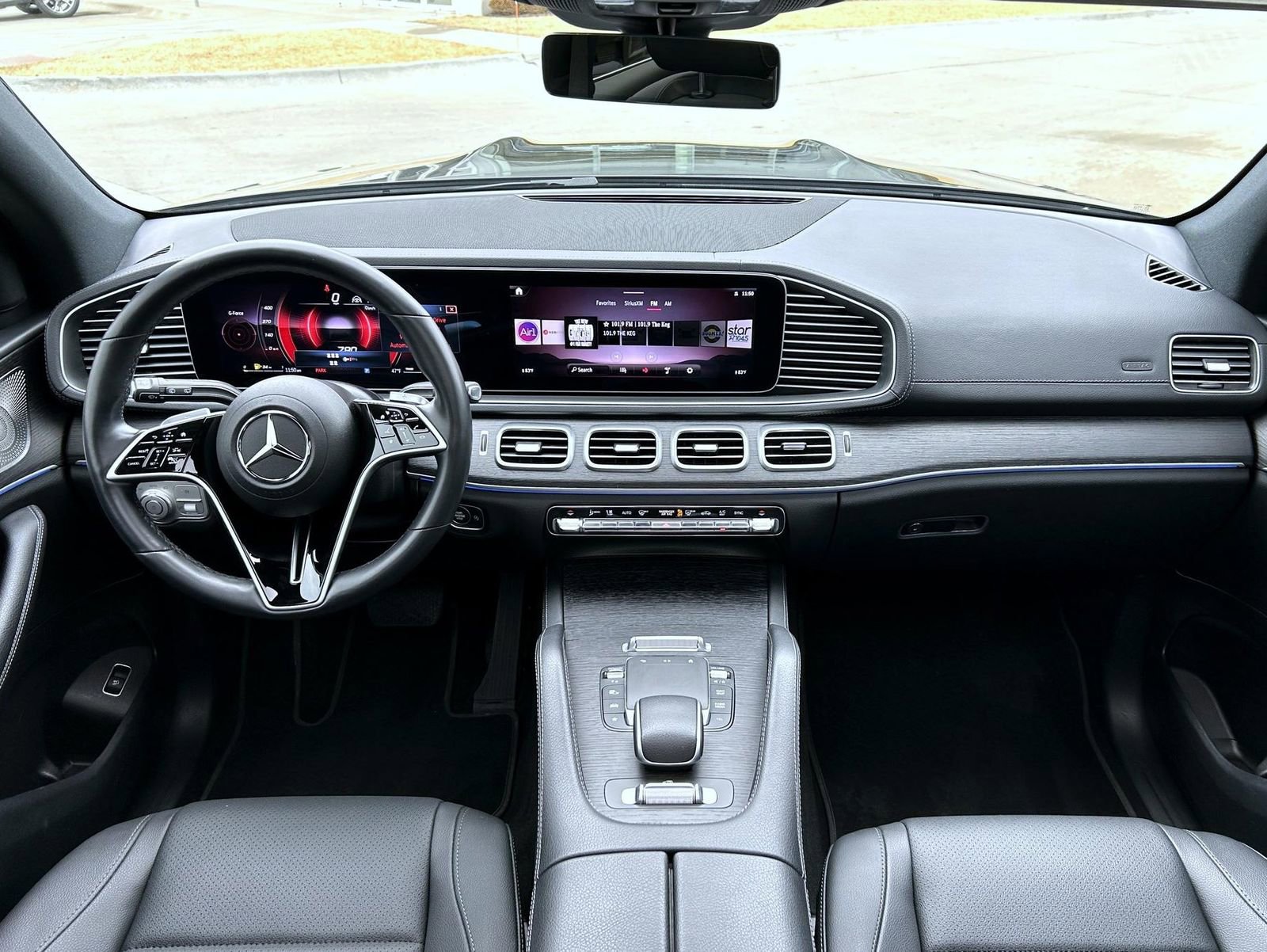 Used 2024 Mercedes-Benz GLS 450 4MATIC image 12