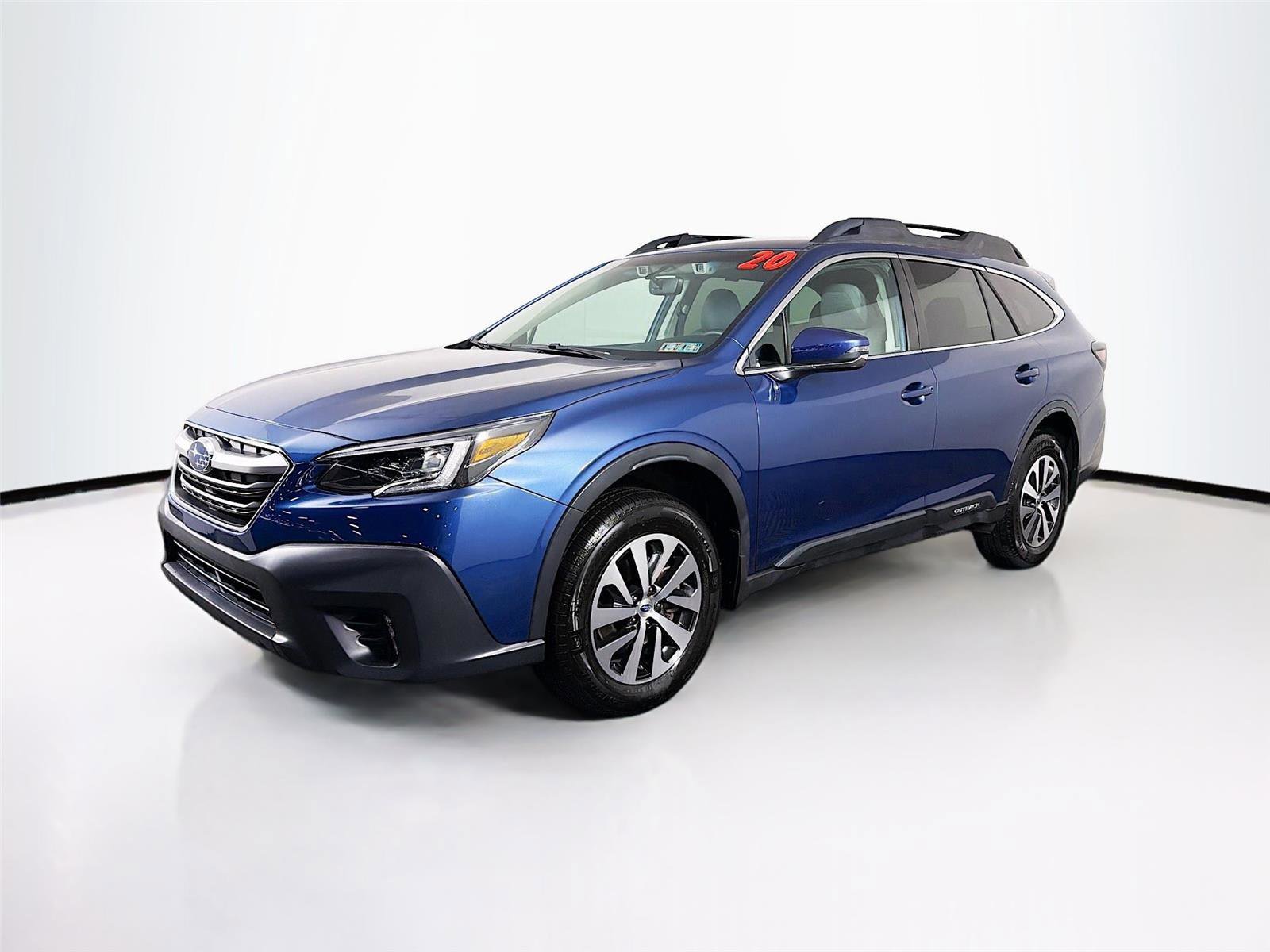 Used 2020 Subaru Outback Premium image 3