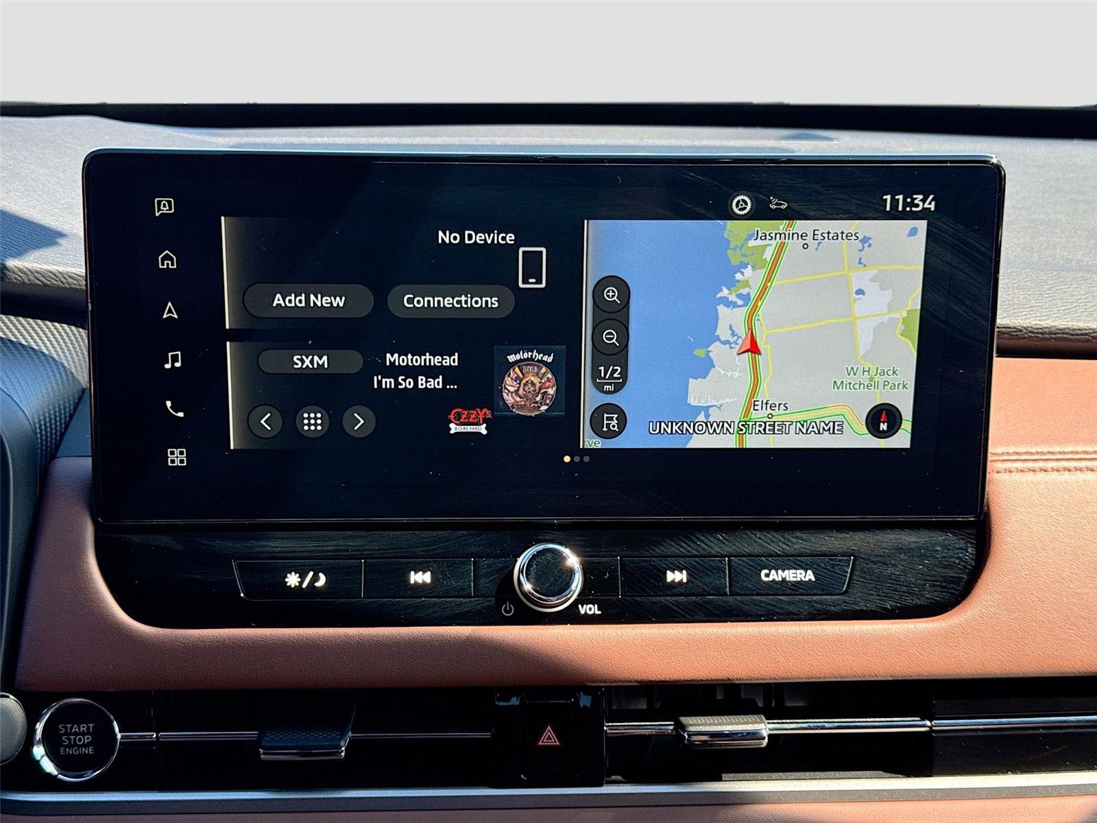 New 2025 Mitsubishi Outlander SEL image 15
