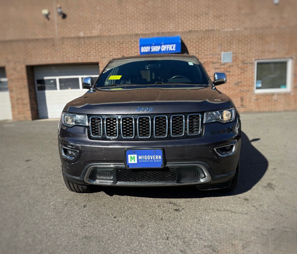Used 2018 Jeep Grand Cherokee Limited image 2