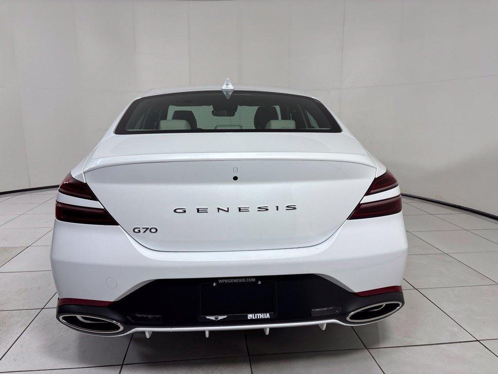 New 2026 Genesis G70 2.5T RWD image 4