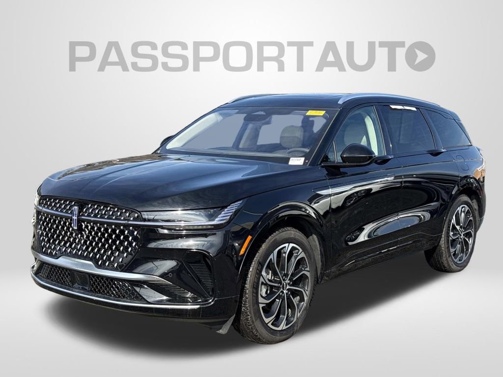 Used 2025 Lincoln Nautilus Reserve video 1