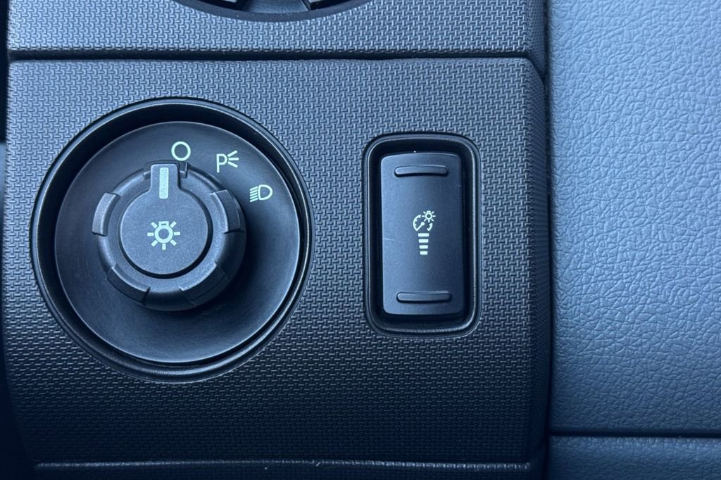 Used 2016 Ford F250 XL w/ Power Equipment Group RWD image 28