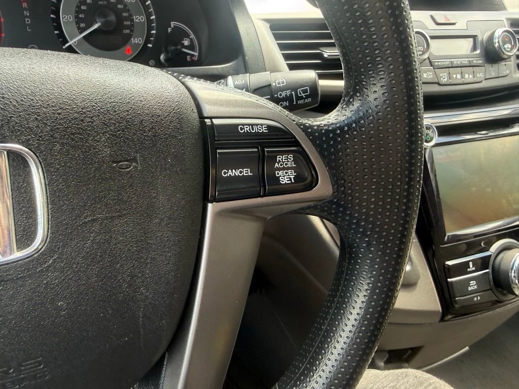 Used 2015 Honda Odyssey EX image 17