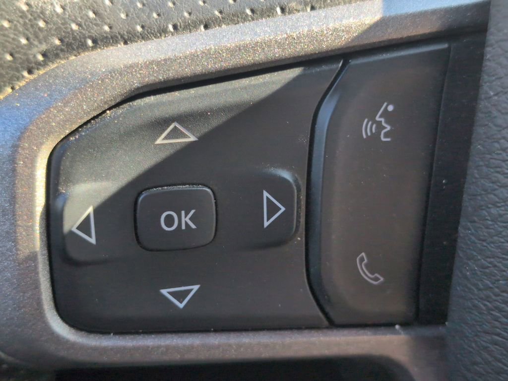 Used 2024 RAM 2500 Tradesman w/ Chrome Appearance Group image 28