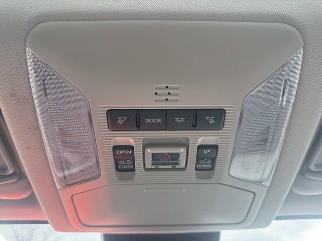 Used 2024 Toyota RAV4 Limited image 33