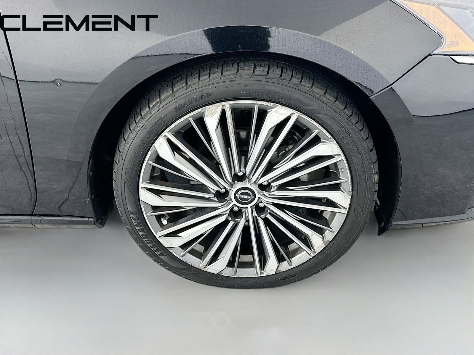 Used 2023 Nissan Altima 2.5 SL image 38