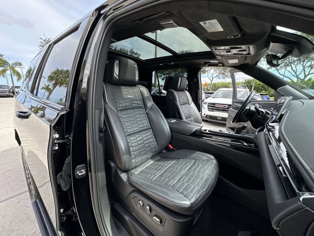 Certified 2023 Cadillac Escalade V AWD/4WD image 34