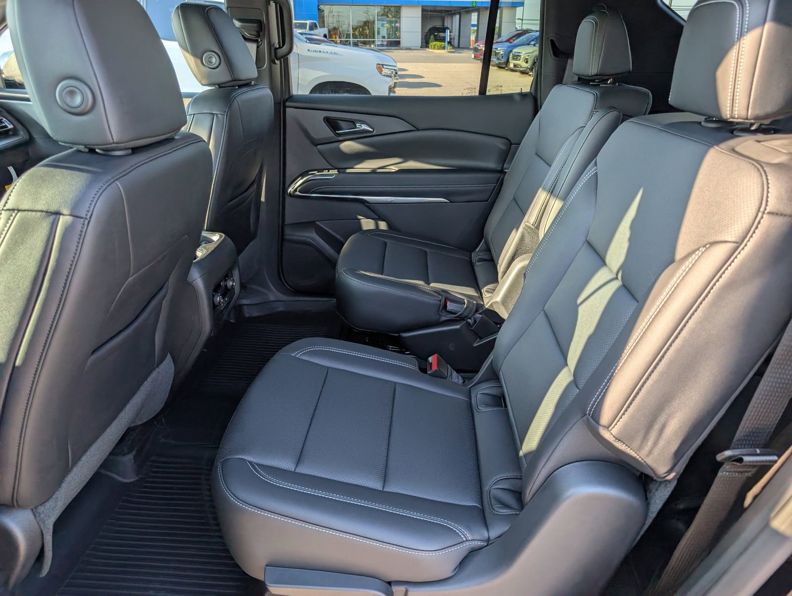 New 2026 Chevrolet Traverse LT w/ Driver Confidence Package image 14