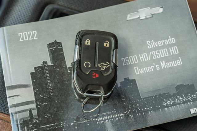 Used 2022 Chevrolet Silverado 3500 High Country image 49