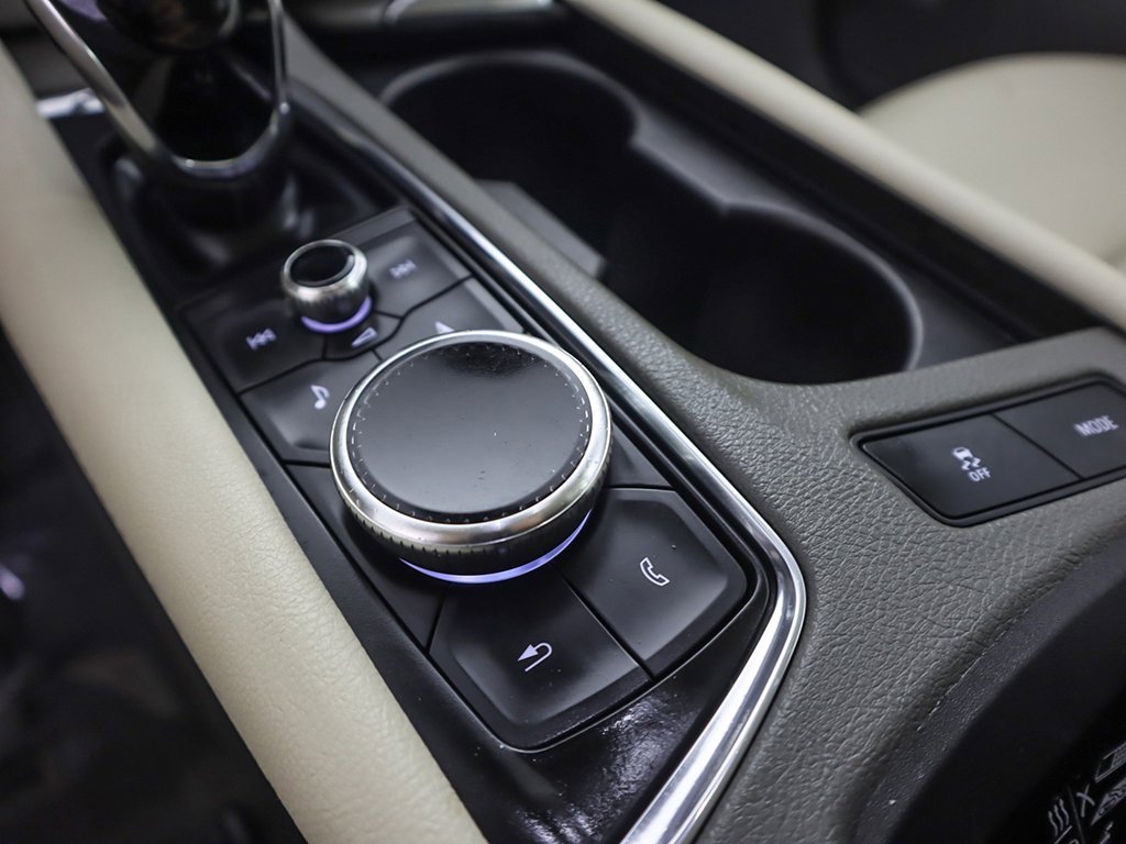 Used 2022 Cadillac XT5 Premium Luxury image 56