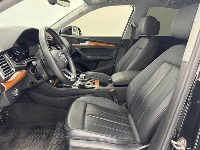 Used 2023 Audi Q5 2.0T Premium Plus w/ Premium Plus Package AWD/4WD image 17