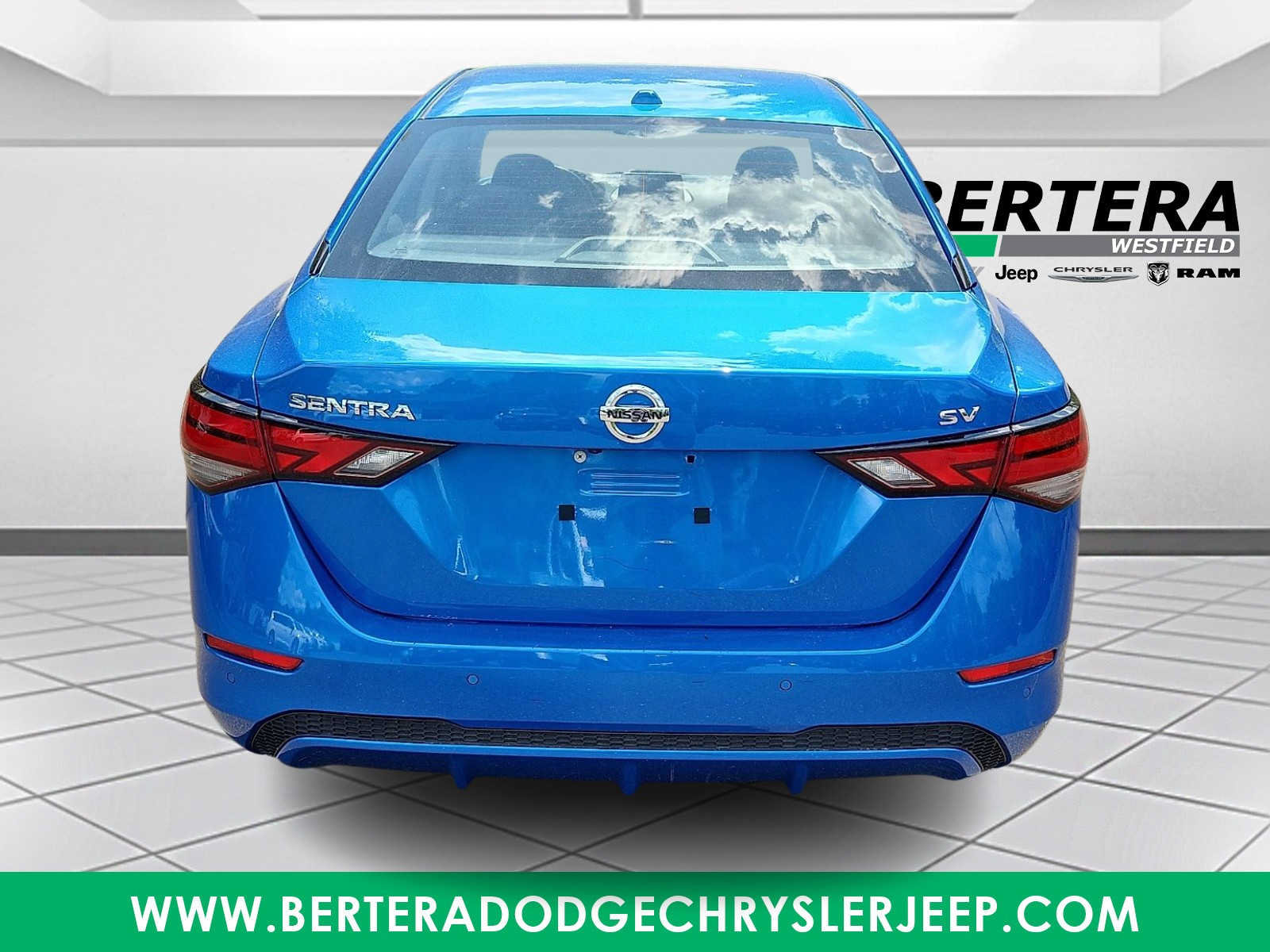Used 2022 Nissan Sentra SV FWD image 5