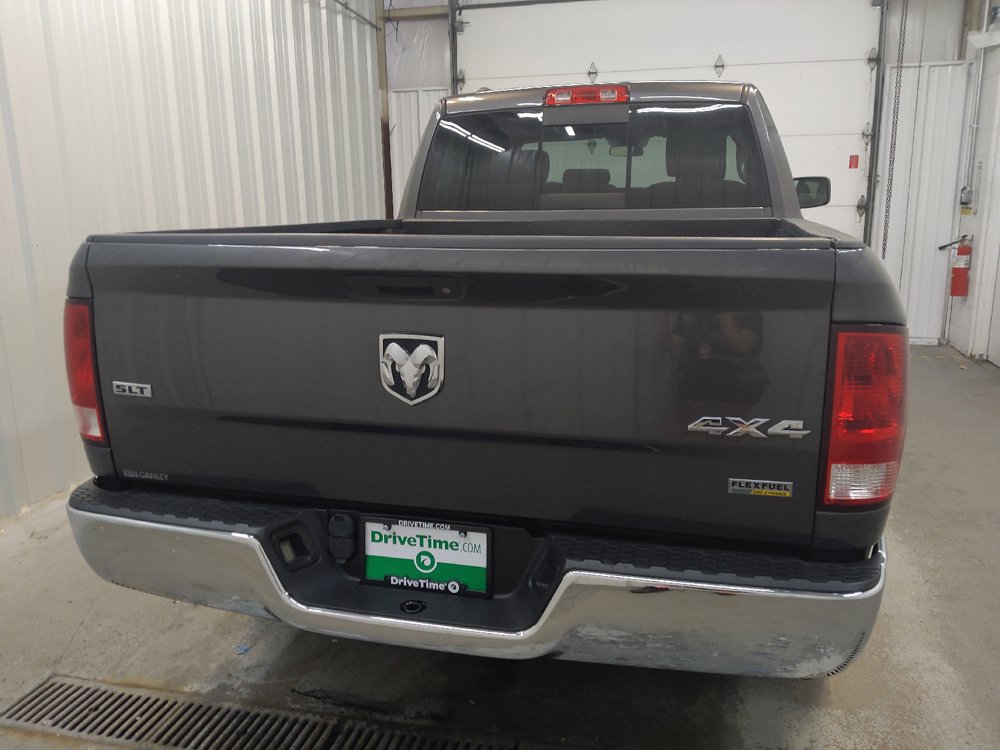 Used 2017 RAM 1500 Classic SLT AWD/4WD image 7