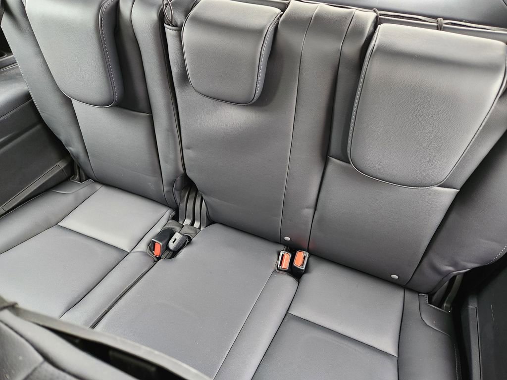 Used 2024 Subaru Ascent Limited w/ Technology Package AWD/4WD image 13