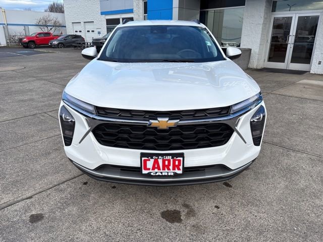 New 2026 Chevrolet Trax LT image 3