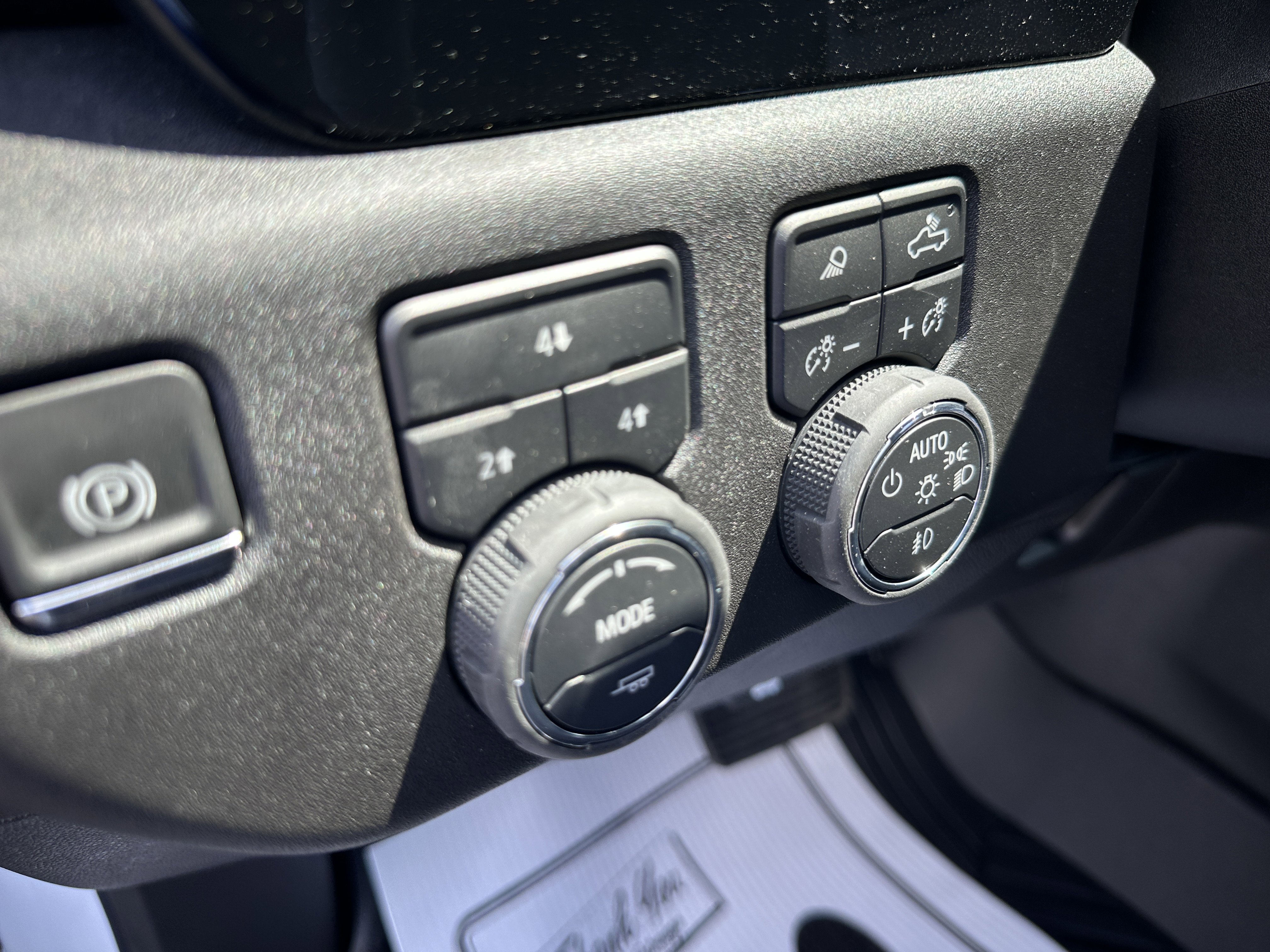 New 2025 Chevrolet Silverado 2500 LT w/ Trail Boss Package image 19