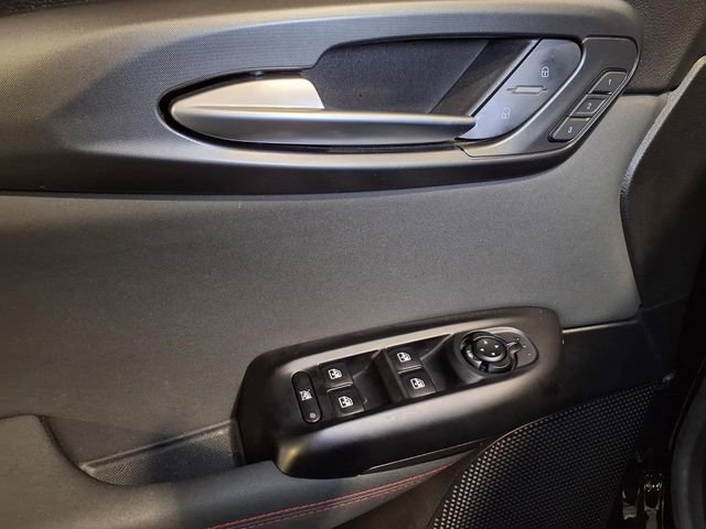 Used 2024 Dodge Hornet R/T w/ R/T Blacktop Package image 17