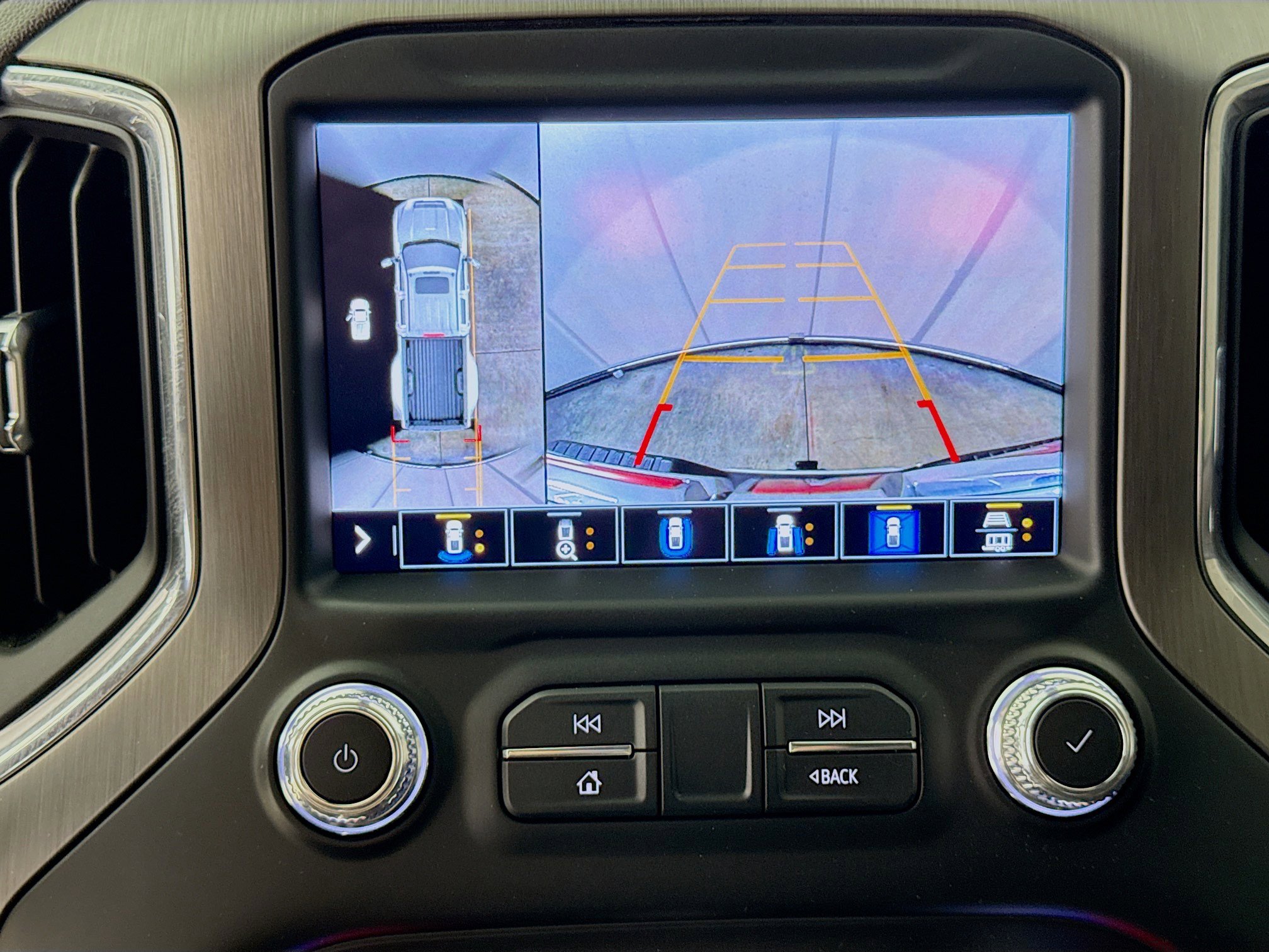 Used 2022 GMC Sierra 3500 Denali image 14