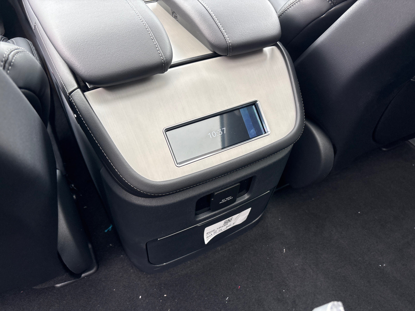 New 2026 Lincoln Navigator Reserve AWD/4WD image 32