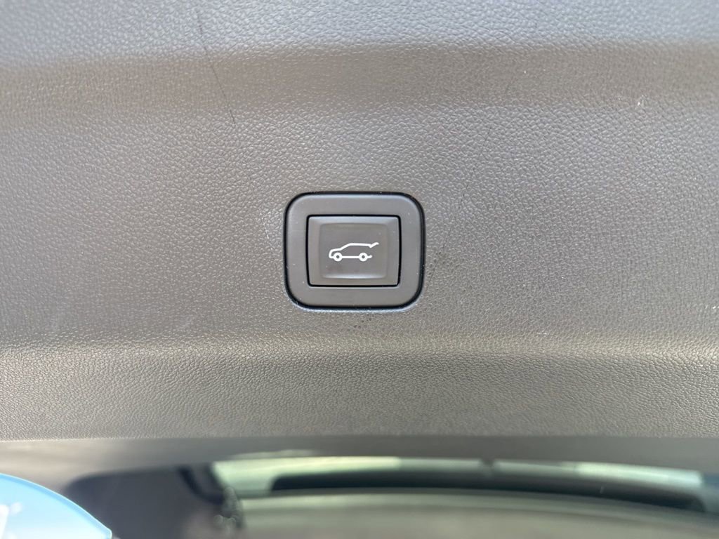 Used 2024 GMC Yukon Denali Ultimate image 33