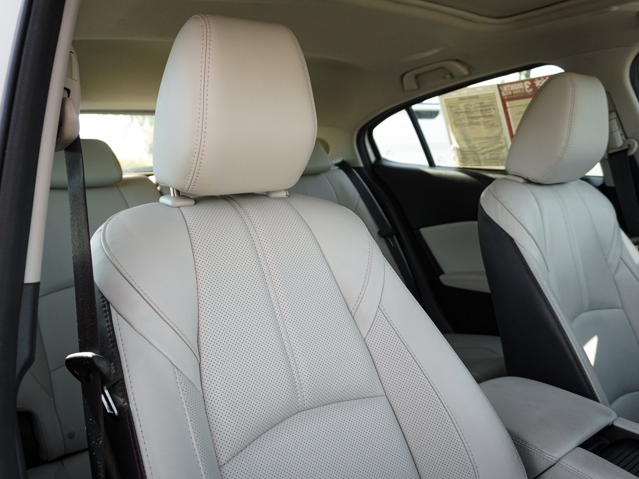 Used 2018 MAZDA MAZDA3 Grand Touring w/ Premium Equipment Package image 32