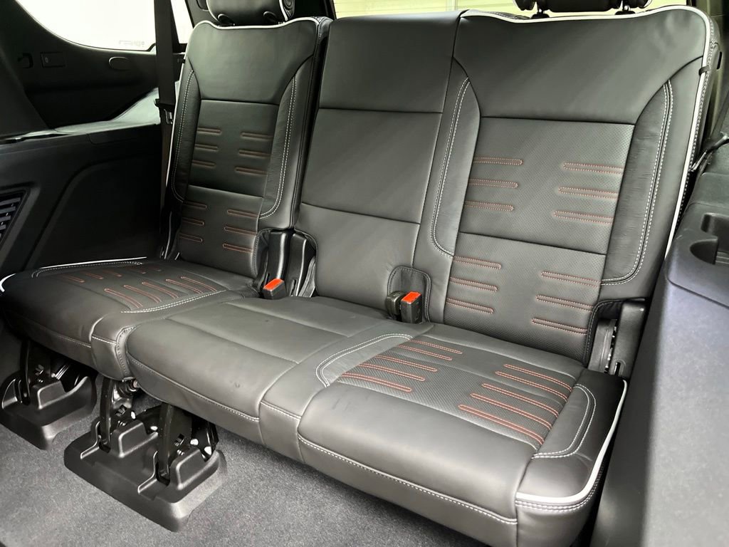 New 2026 GMC Yukon AT4 Ultimate AWD/4WD image 5