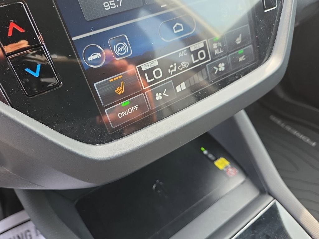 Certified 2025 Subaru Forester Premium image 32