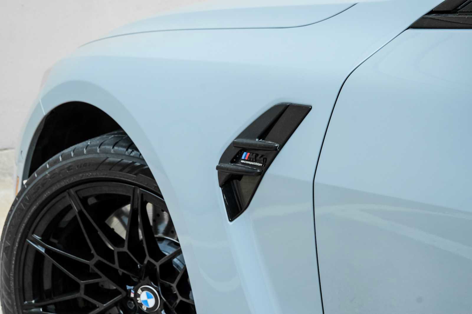 Used 2022 BMW M4 xDrive Competition w/ Parking Assistance Package AWD/4WD image 50