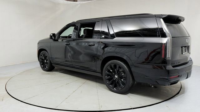 Certified 2026 Cadillac Escalade ESV Sport w/ LPO, ONYX Package image 3