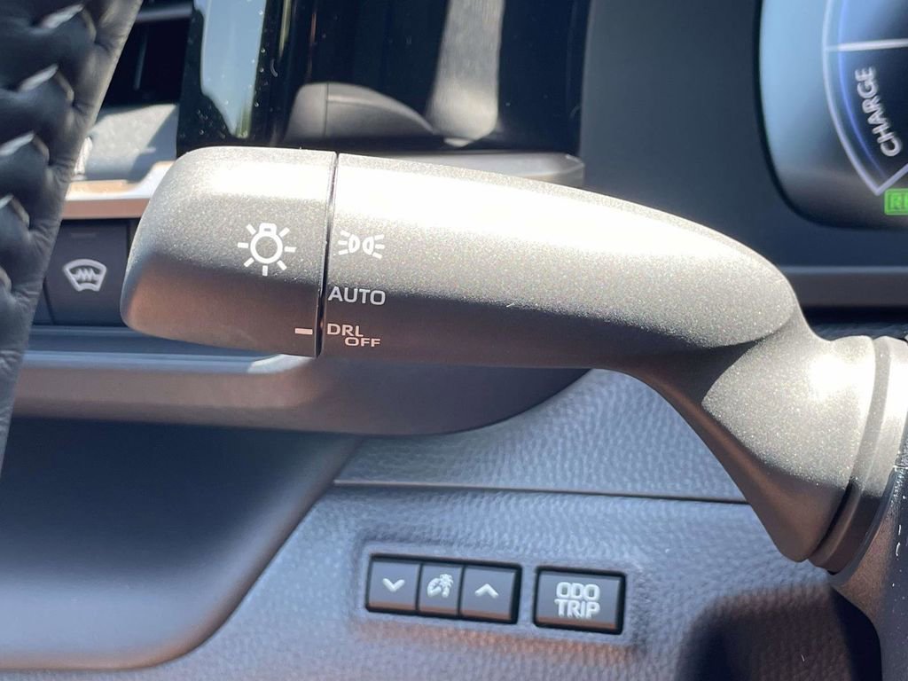 New 2026 Toyota Crown Platinum AWD/4WD image 34