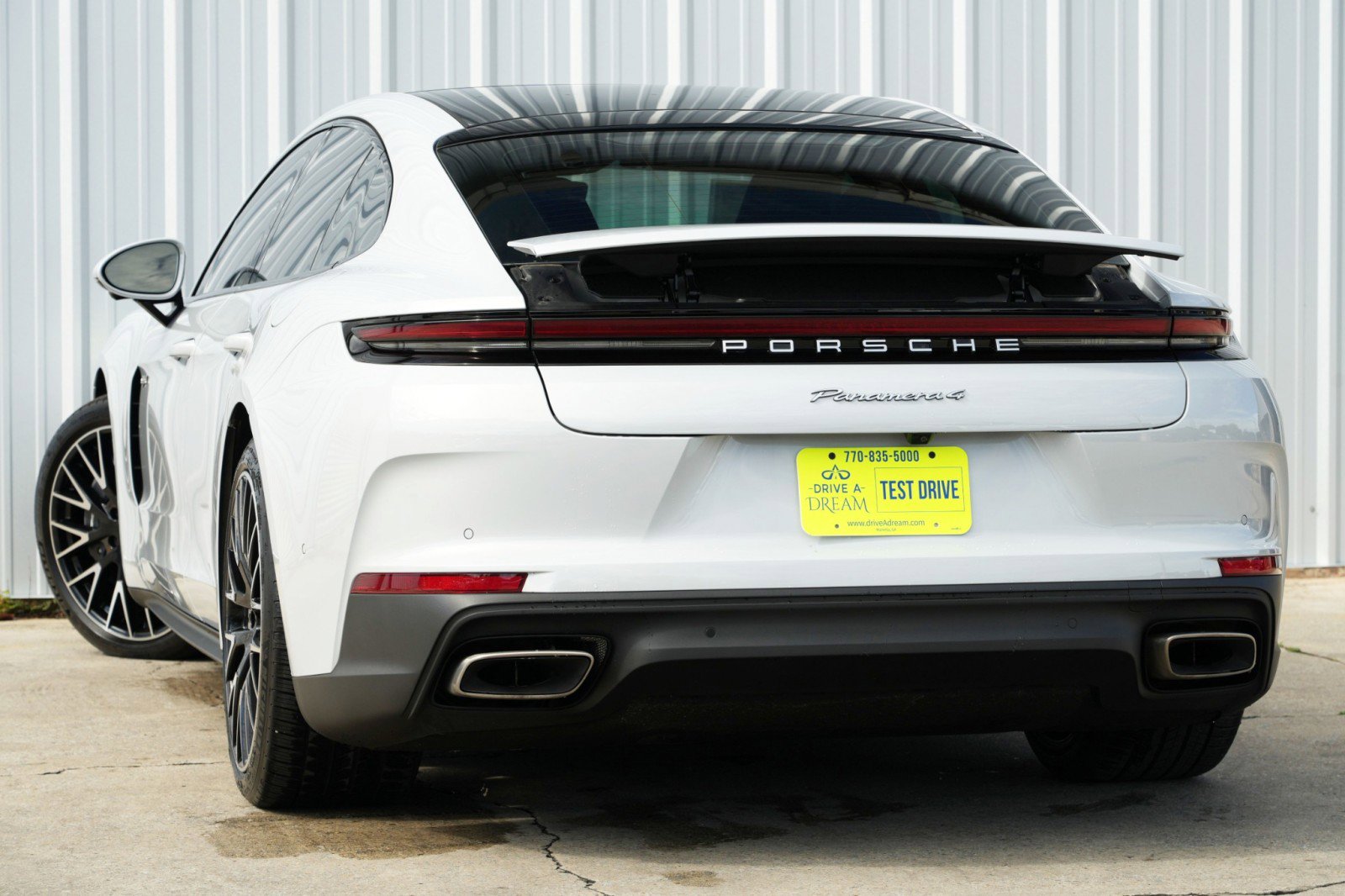 Used 2025 Porsche Panamera 4 w/ Premium Package image 6