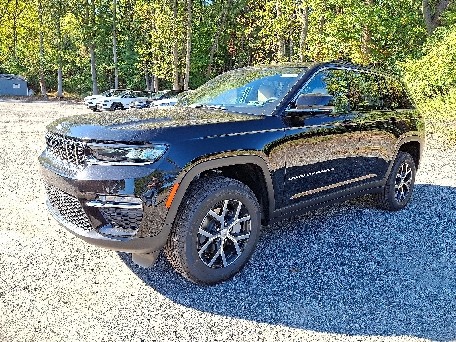New 2025 Jeep Grand Cherokee Limited image 2