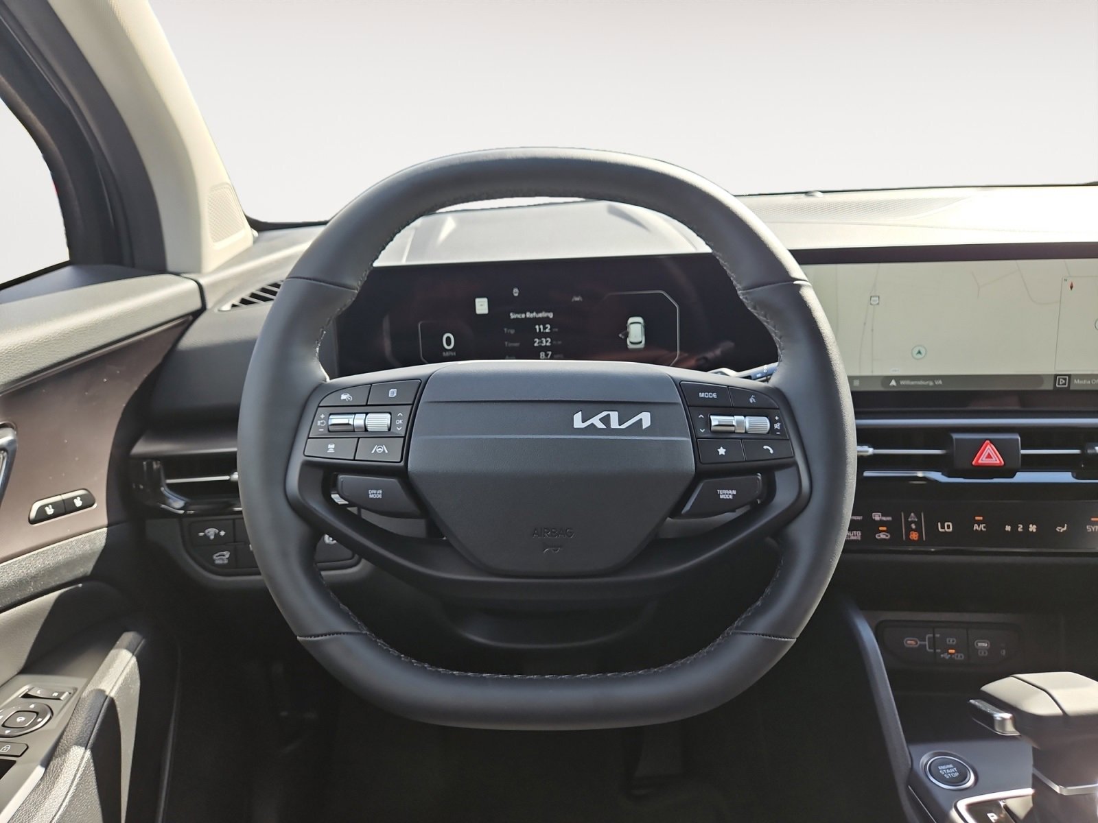 New 2026 Kia Sportage SX image 12
